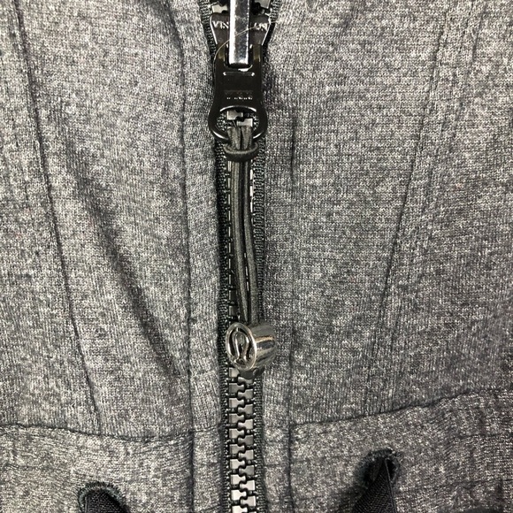 Lululemon Inner Peace Reversible Athletic Jacket 4 - Picture 6 of 9